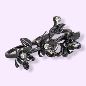 Dark Floral Double Ring
